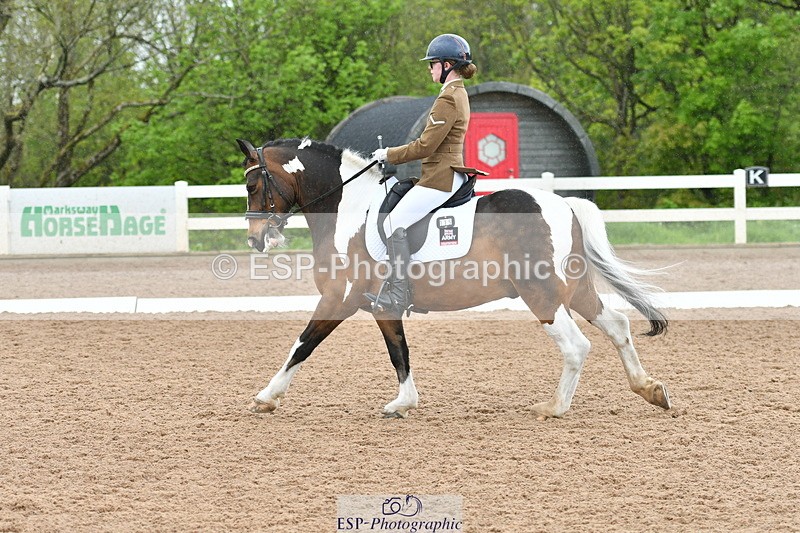 230511A-133209-00783 - BD Cls 10 Medium 61