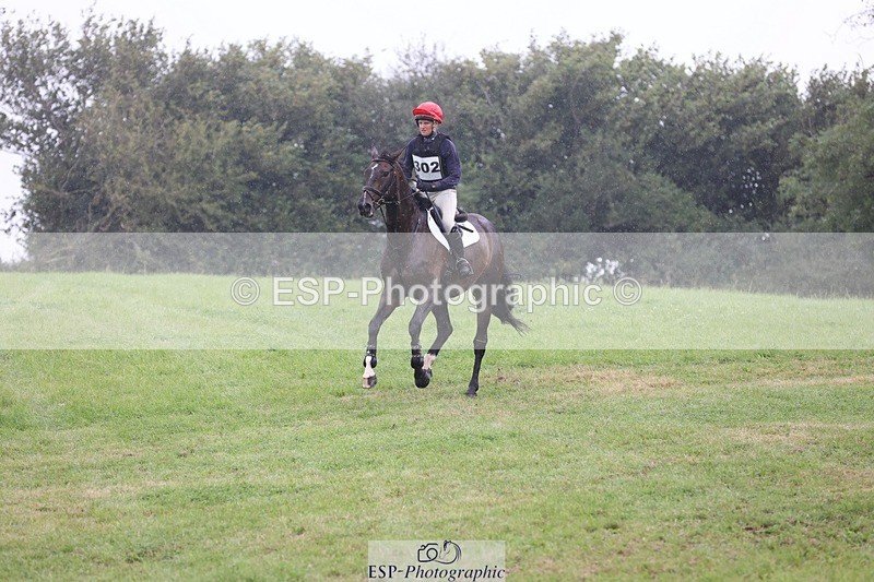 240901A-104507-06077 - 302-Rosie.Bradley-Hole-CAPABILITY.BROWN.II