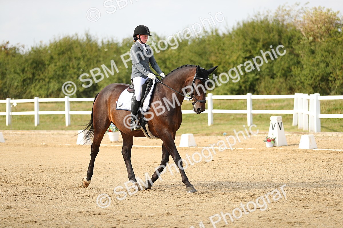 SBM_018438 - Class 14 - Novice 23 - 15.16-16.19