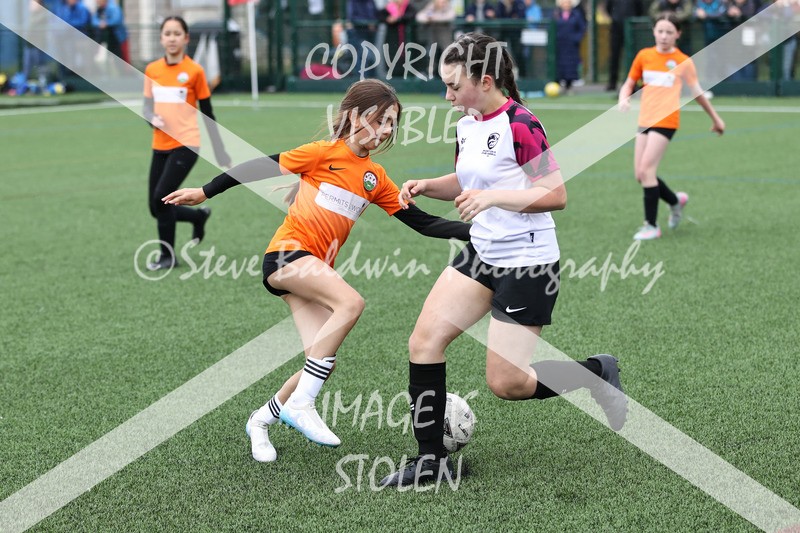 1DX31590 - Sat 6th U12 Girls
