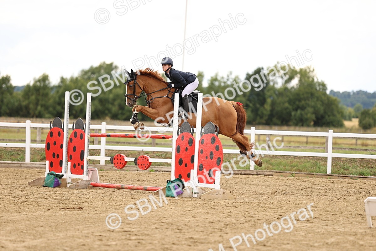 SBM_026906 - Class 13 - Senior Newcomers - 1.10m