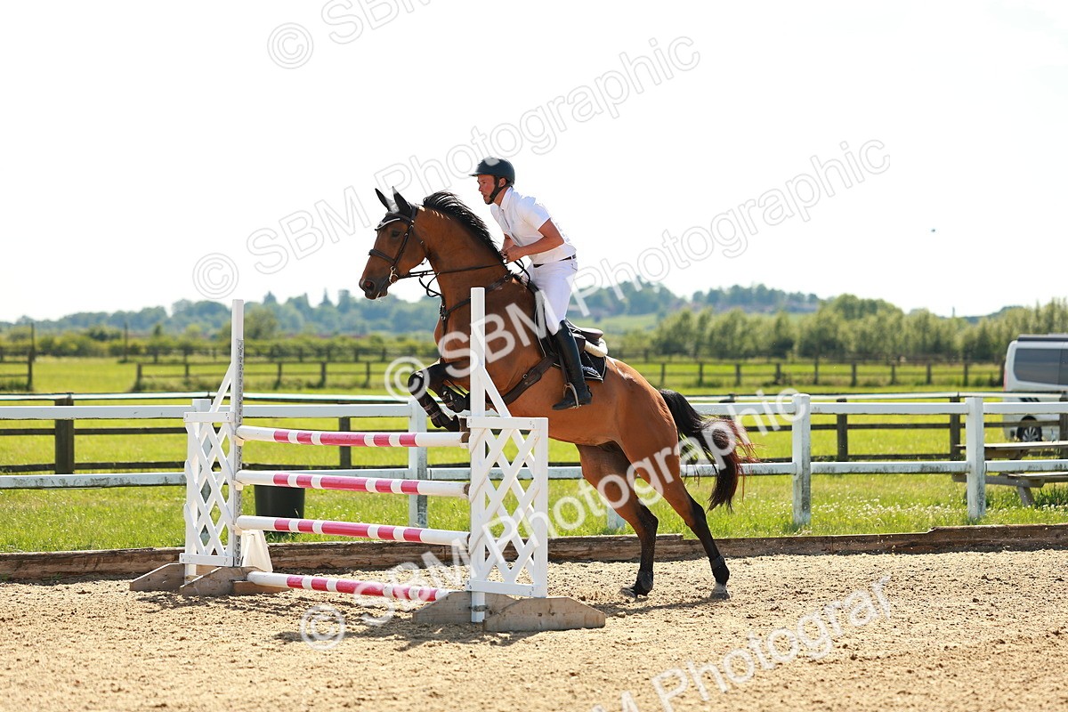 SBM_002867 - Class 4 - Senior Newcomers - 1.10m