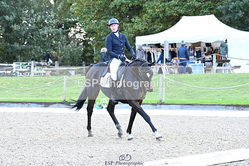 251023A-154930-05955 - B-165-Chloe.Pearson