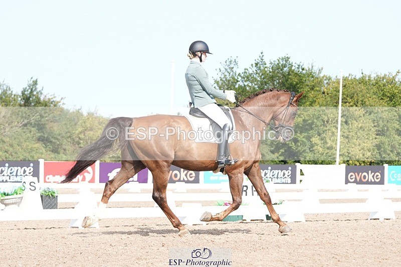 250815-101820-00390 - 009-Rebecca.HeavenAfortinius