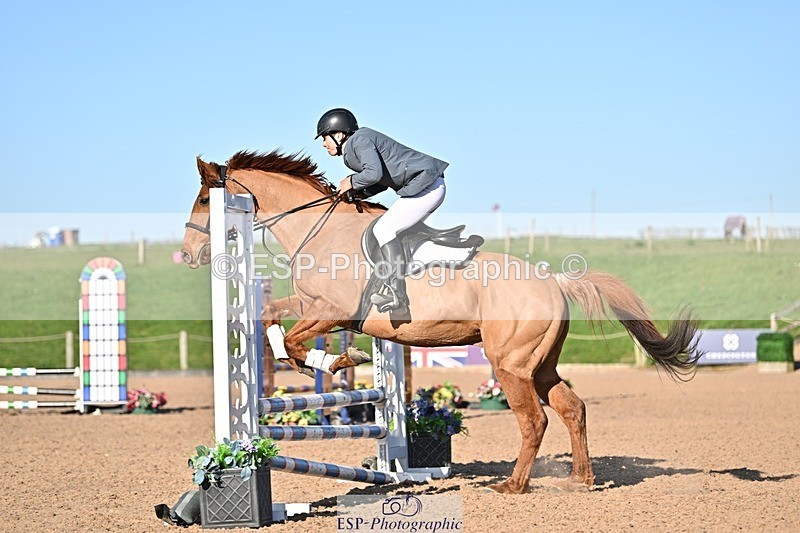 250401-170319-00250 - 70cm classes