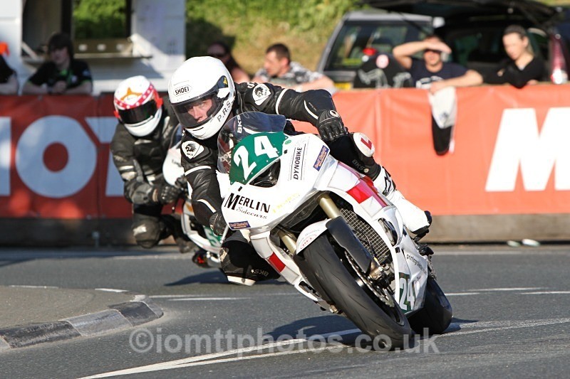  - Saturday Practice Newcomers/Supertwins