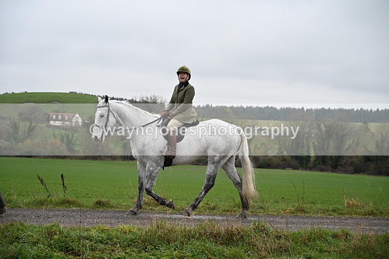 WJ7_9657 - Walk out..