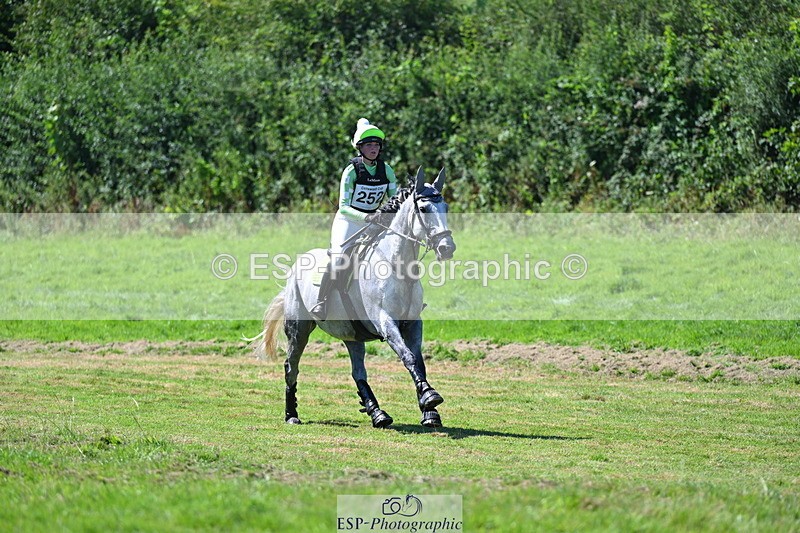 240811A-144635-05551 - 252-