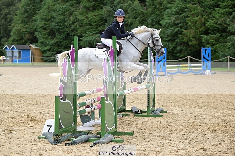 240929-124302-00732 - Cls 2 80-85cm 12.15 to End