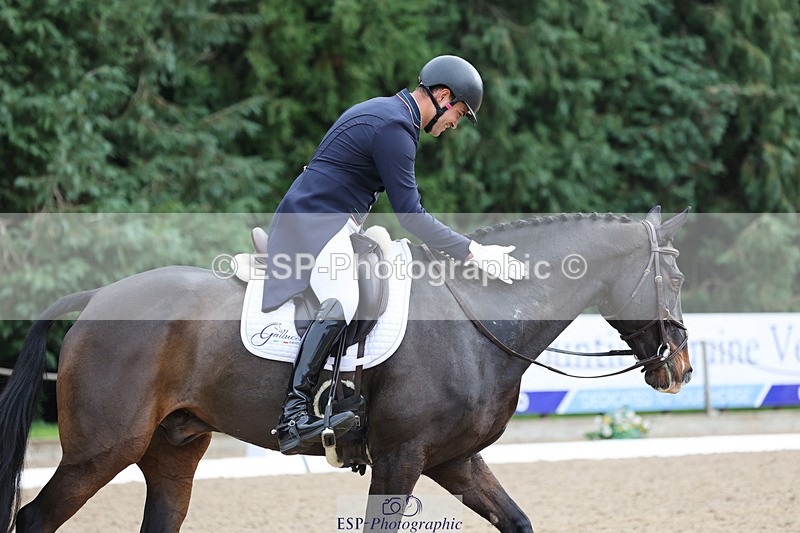 241024-142900-04087 - 226-Matteo.Gallucci-CASTLERICHMOND.WILLIAM