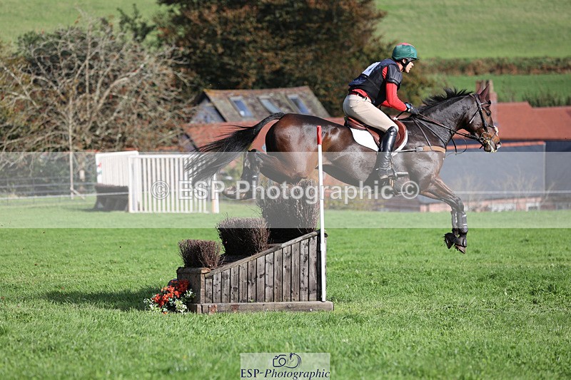 241025-123555-08103 - 104-Matthew.Glentworth-BEST.TRICK