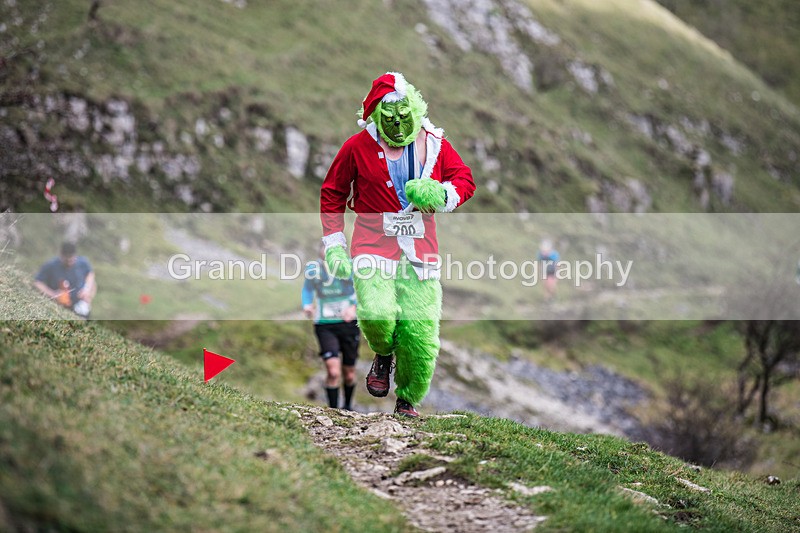 Litton-437 - Litton Christmas Cracker Fell Race (Limestone Series) Sunday 14th December 2025