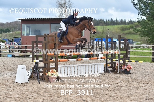 BPP_3911 - CLASS 4 Senior Newcomers/ 1.10m Open