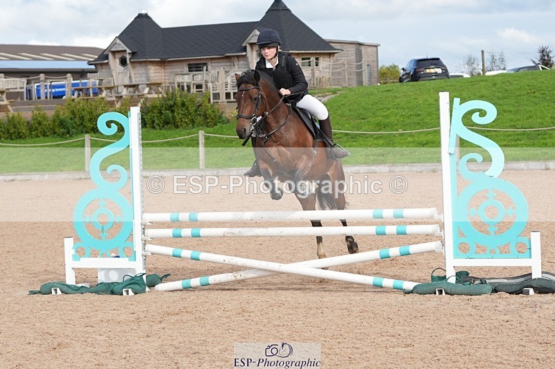250921-102302-02175 - Cls 4 Pony British Novice and 80cm