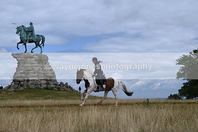 DSC_6962 - Time at Statue 12:45 to 13:15