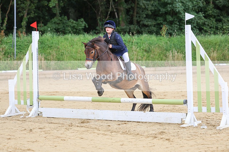 3E7A2042 - Class 2: 50cm Restricted