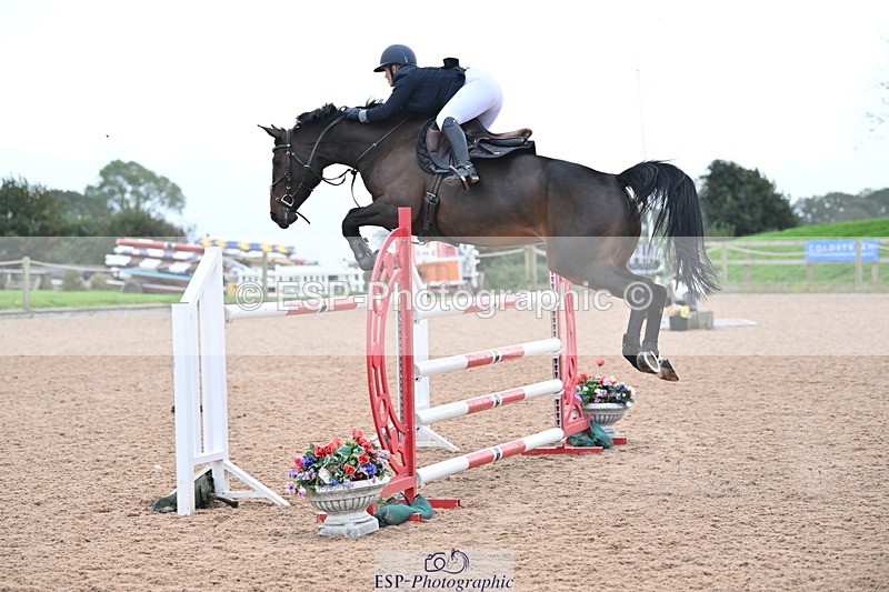 231013A-142408-02679 - Cls 9 Foxhunter & 1.20m Open