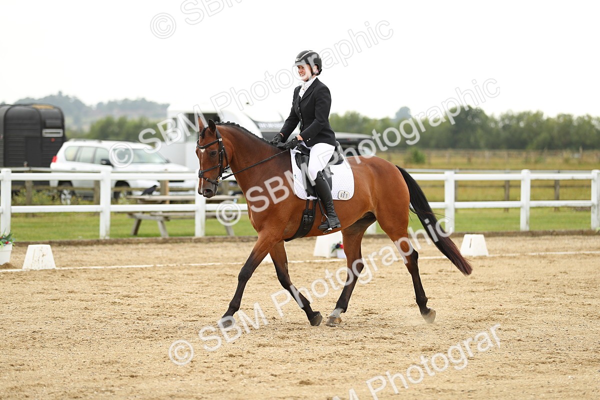 SBM_017715 - Class 13 - Novice 23 - 14.27-15.16