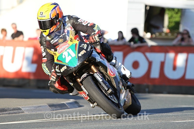  - Saturday Practice Newcomers/Supertwins