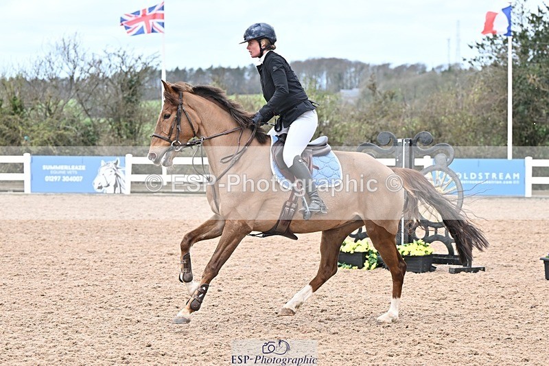 250328-110222-01365 - Cls 8 British Novice and 90cm
