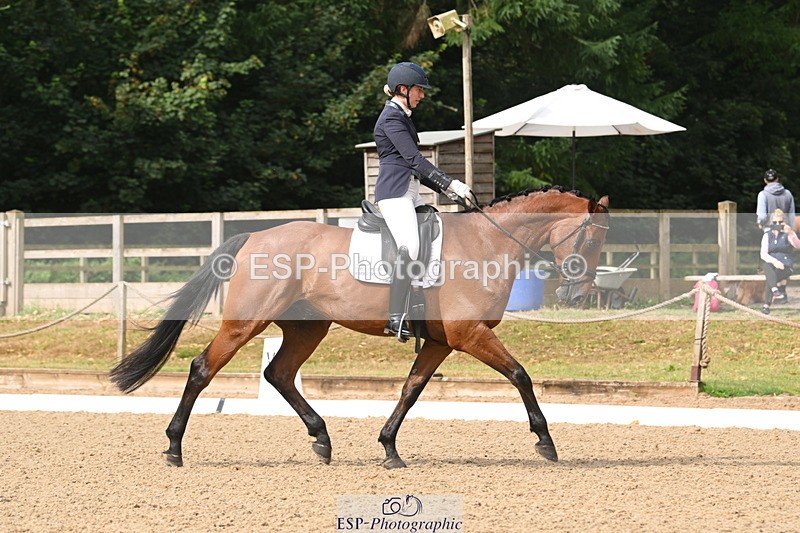 250719A-095227-03136 - 101-Sophie.Douglas-Paquino.V'ant.Goovahof