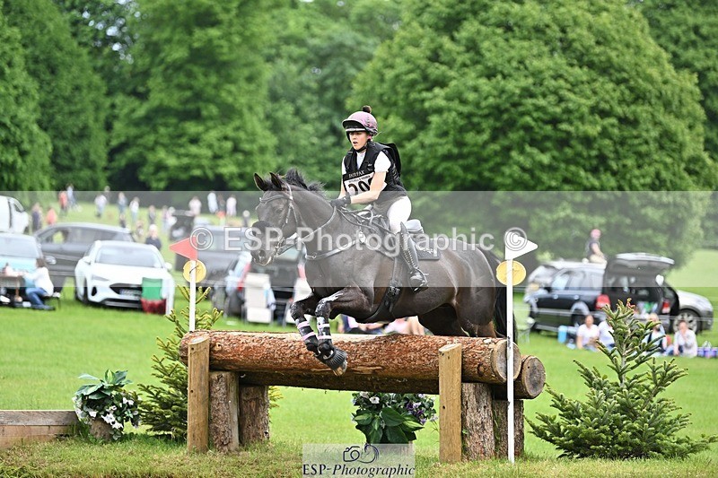 240525-145149-16080 - 206-SINGING_USK-Saskia_Davies