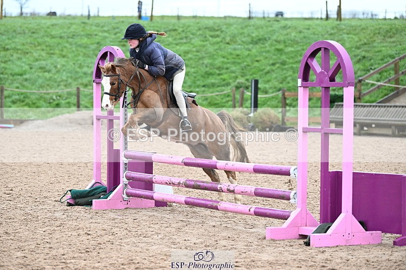 231203A-102805-00470 - Cls 14+15 Club and Schools 70cm