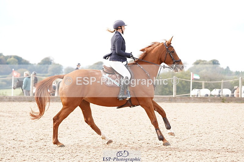 241004A-151524-00922 - Fri 04 Snr Fox & 1.20m Open