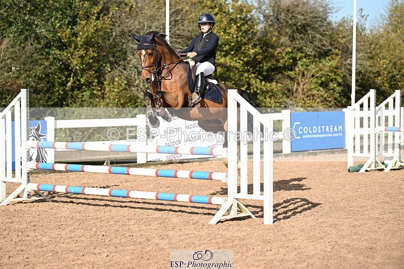 241026A-115828-00843 - SAT Cls 8 Pony Discovery and 90cm Open