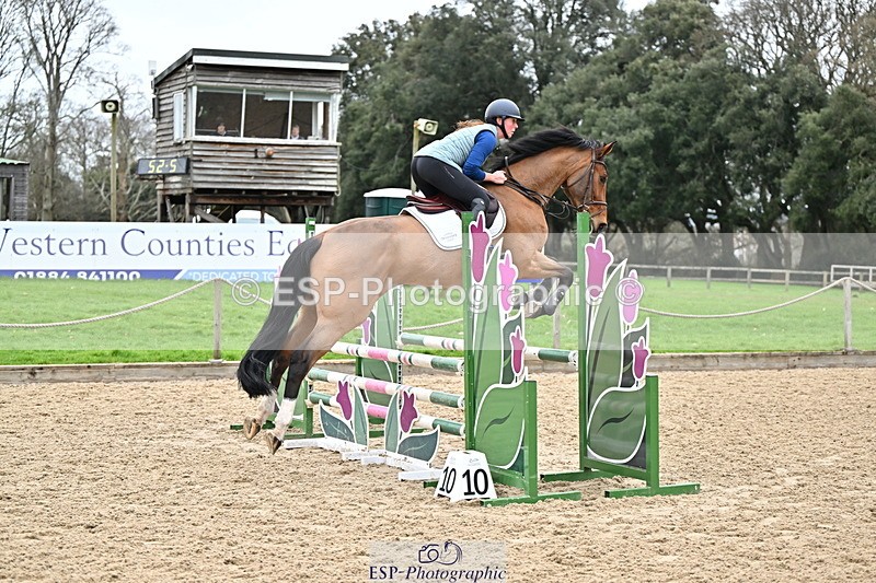 250201A-102405-00216 - Cls 01 Local Horse 90cm
