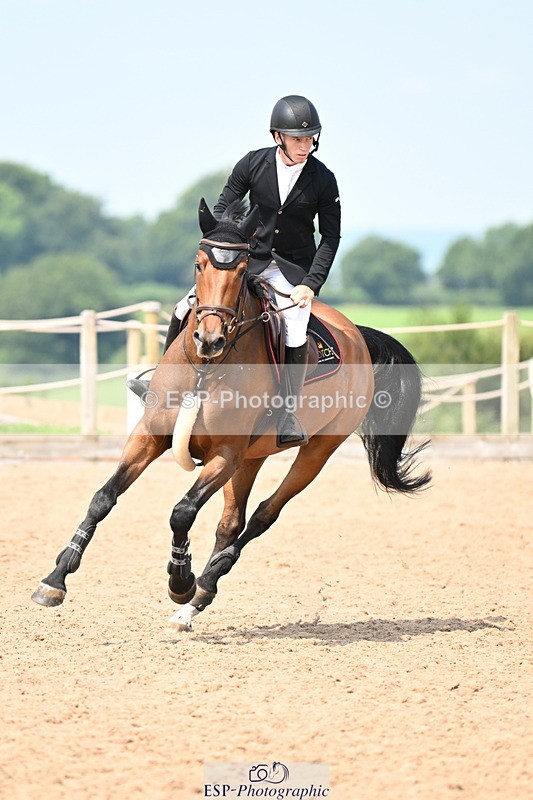 240801A-114956-01461 - Cls 2 Foxhunter