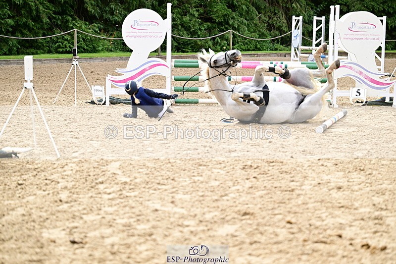 260704A-093424-12330 - Cls 36 85cm Nat Am Q