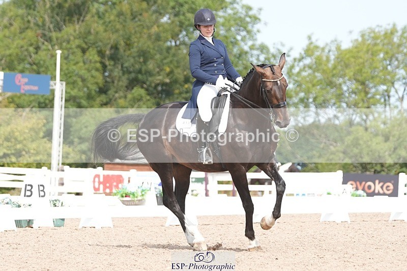 250815-112524-00831 - 013-Chloe.CocksIndulgence