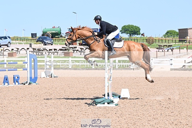 250514-142746-00561 - Foxhunter and 1.20m Open