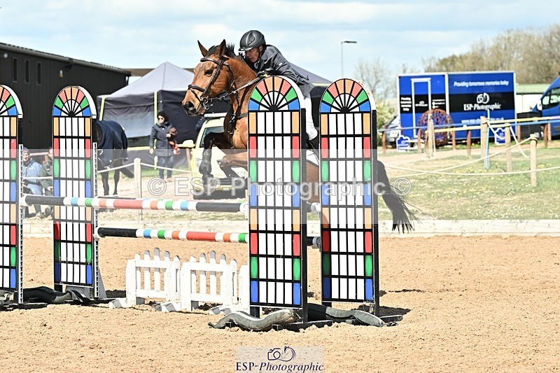 250416-134346-01222 - Cls 4 Newcomers and 1.10m