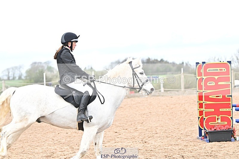 250414-105548-00314 - 80cm Round 1