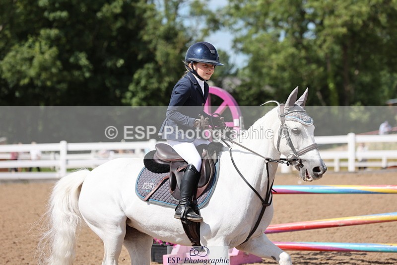 240629A-162435-08009 - Cls 13 Stepping Stones 128cm + 138cm