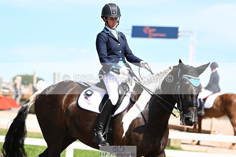 240816A-141920-05555 - 275-Alys.Matravers-Tiger.Mazariti