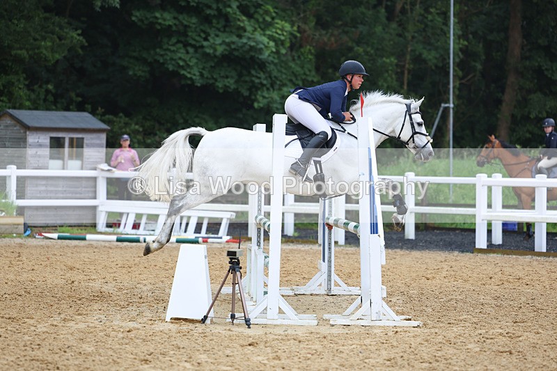 3E7A5314 - Class 4: Senior British Novice/90cm open