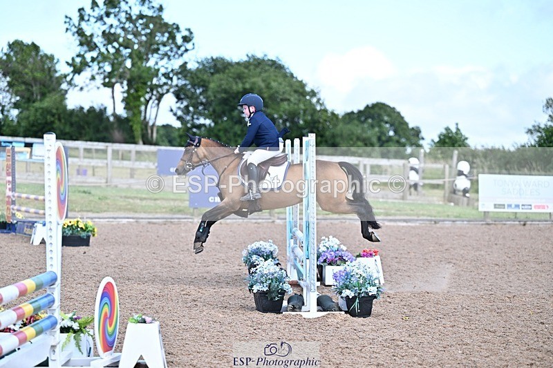 250627-164216-00784 - Cls 6 Stepping Stones 128cm and 138cm