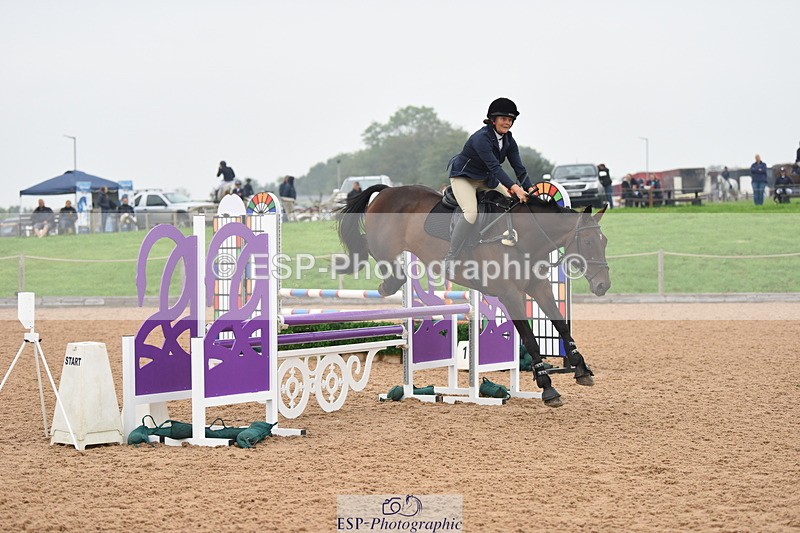 230916A-153904-05390 - Cls 18 Snr 95cm Derby