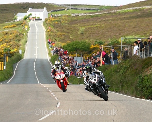  - Senior Race - TT 2010