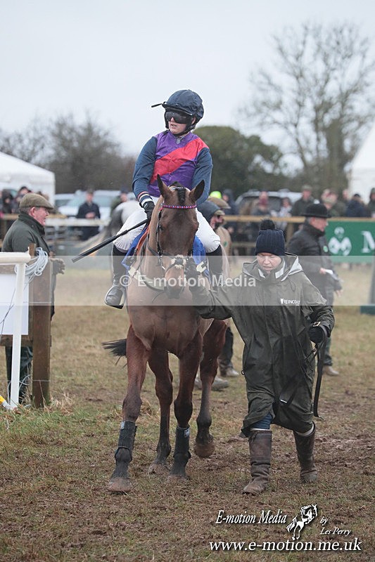PtP 260125 420 - Cocklebarrow Point-to-Point racing with the Heythrop Hunt 26/01/25