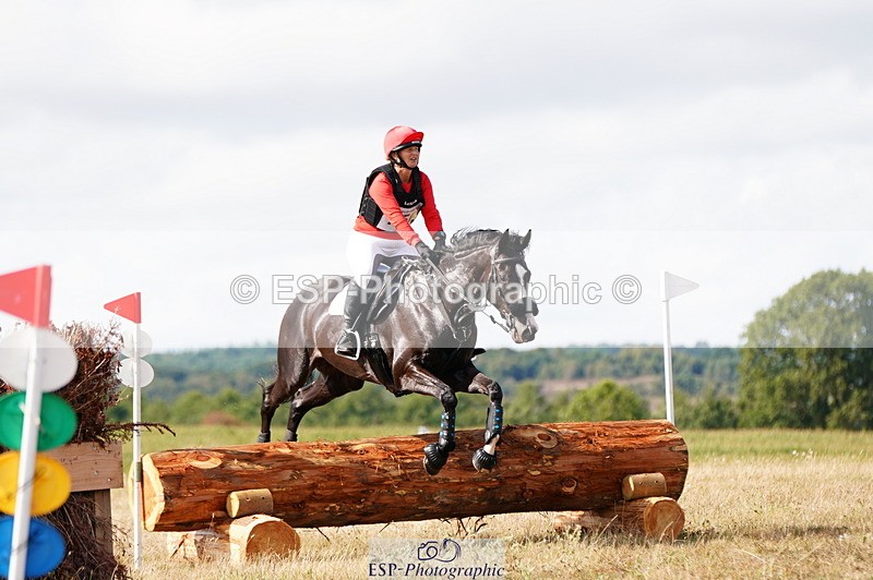 250803A-162600-17163 - Q-756-Sarah.Whitehead-SHAKE.HIM.UP