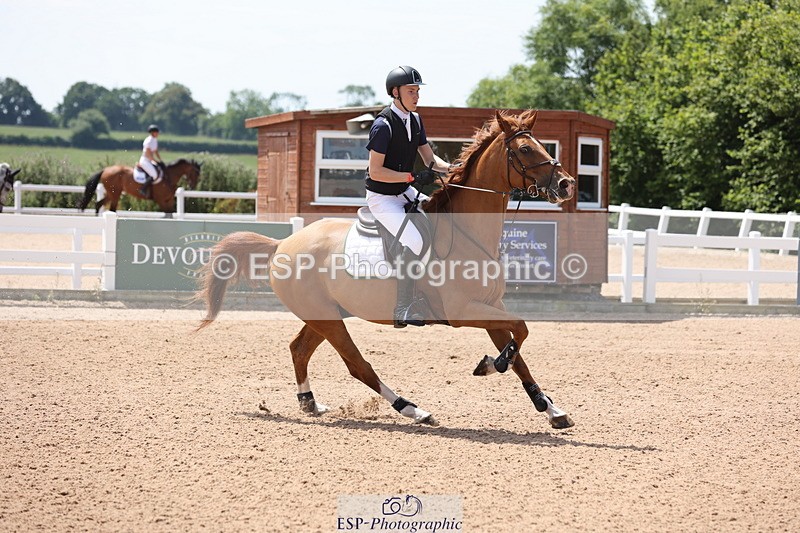 240718A-124751-05247 - Cls 9, 1 Star Bronze Tour 1.10m