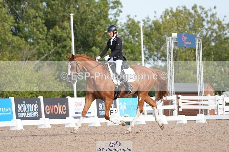 250906-092431-01113 - 076-Laima.DaviesRomero