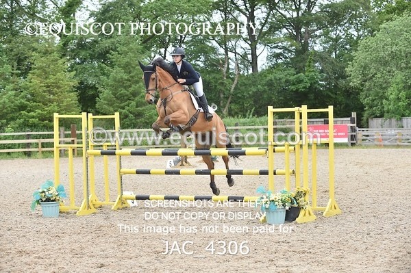 JAC_4306 - CLASS 6 Senior Foxhunter/ 1.20m Open