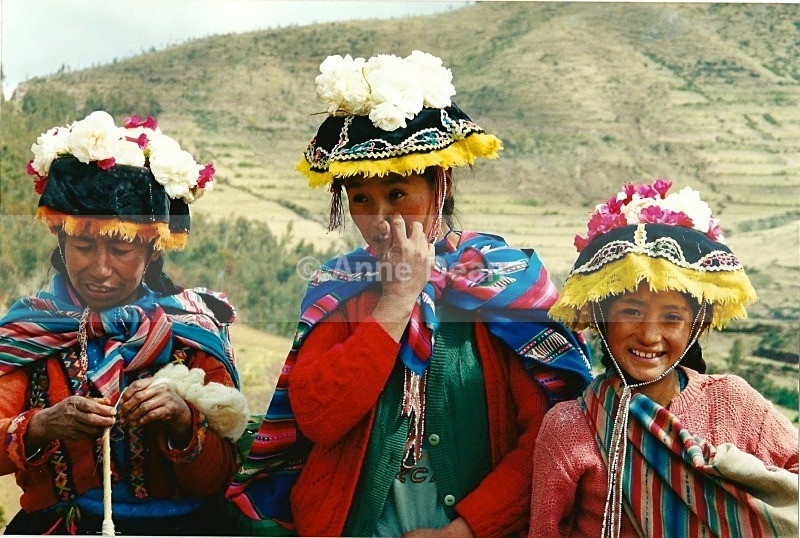 Selling their wares - Peru