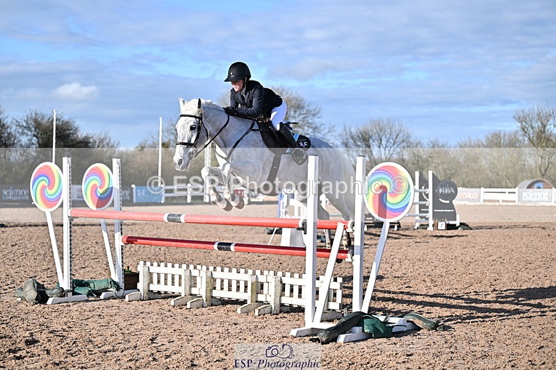 260204A-141852-00437 - Cls 5 Foxhunter and 1.20m