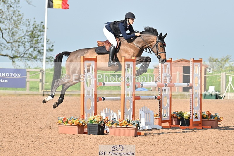 240512A-092025-16665 - Cls 47 Snr 1.20m Open